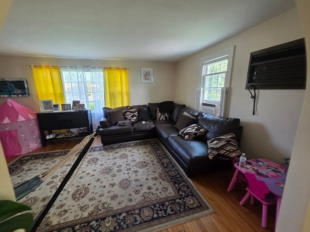 525 Chapin St, Ludlow MA 01056 photo 20