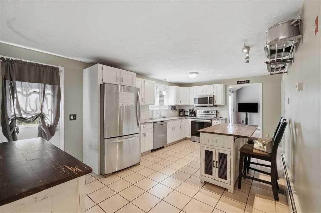 50 Conant St, Bridgewater MA 02324 photo 6