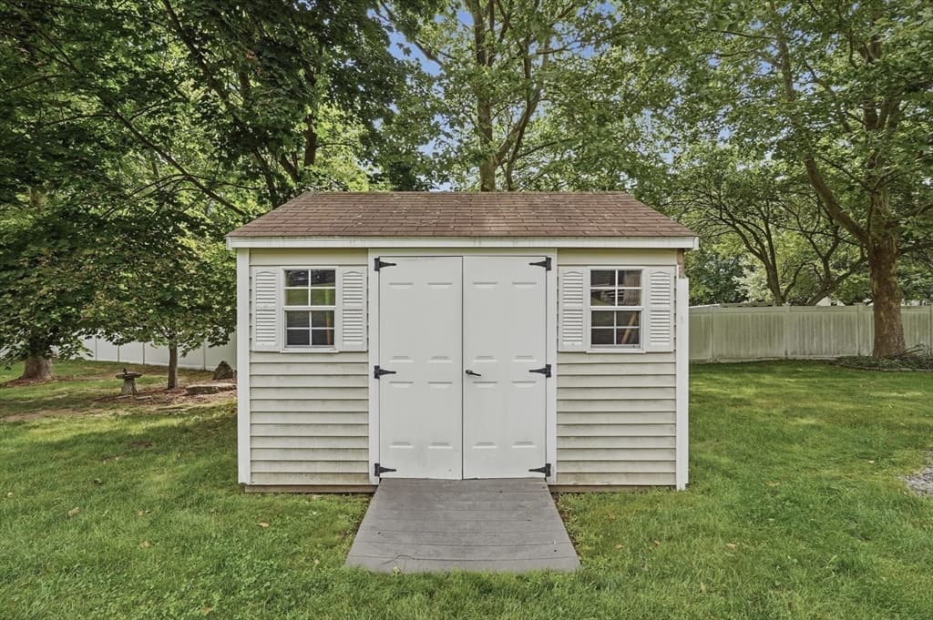 50 Conant St, Bridgewater MA 02324 photo 33