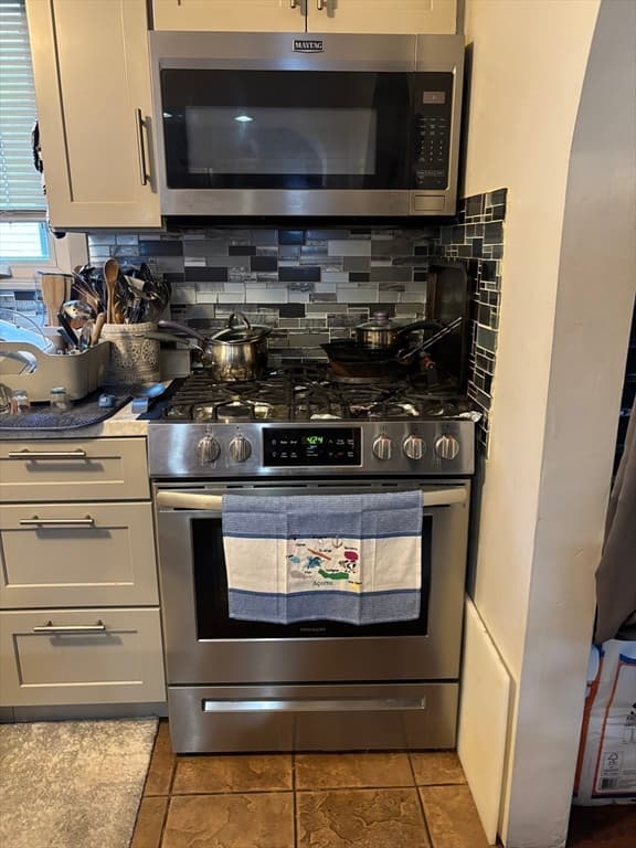 507-509 Nash Rd, New Bedford MA 02746 photo 14