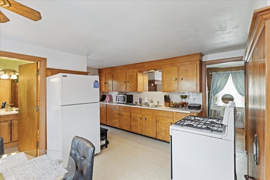 14 Atkinson St, Lawrence MA 01843 photo 15