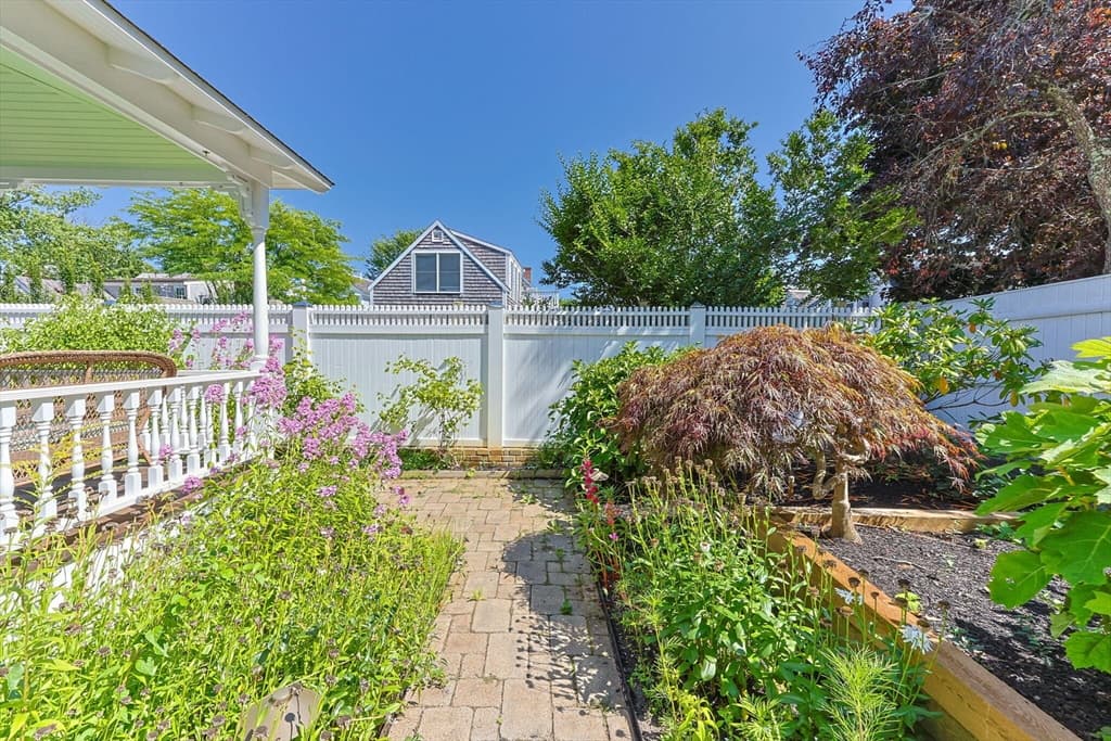 4 Atwood Avenue Unit 2, Provincetown MA 02657 photo 34