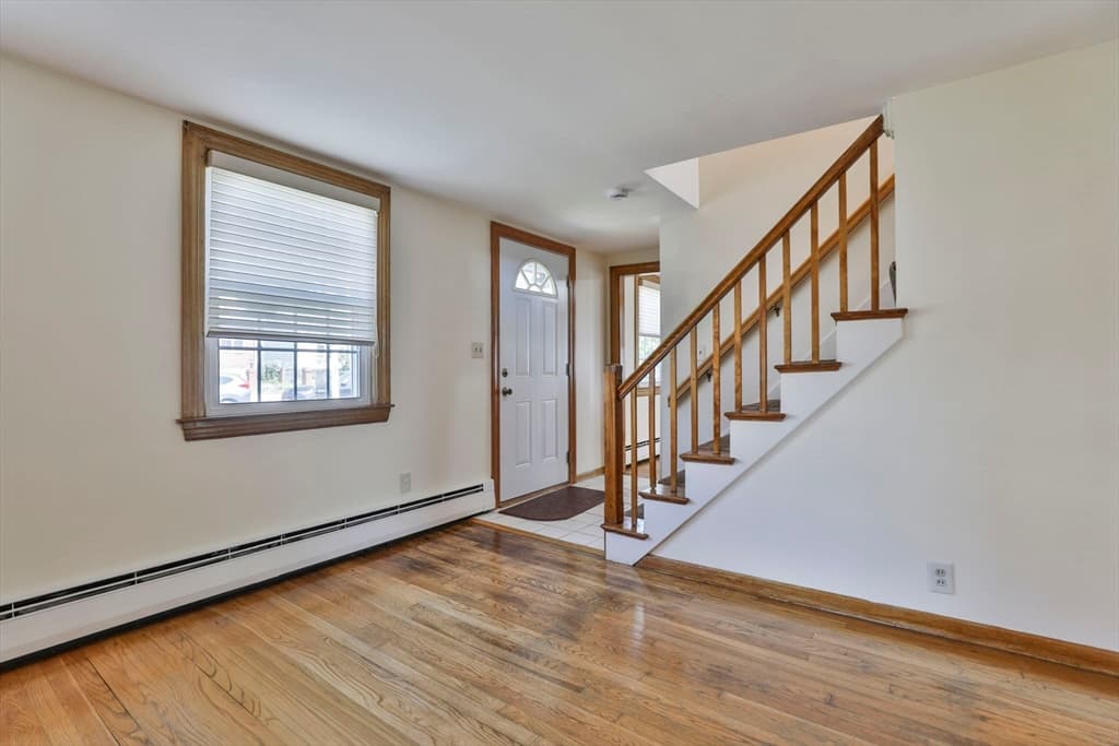 141 Hollis Ave, Quincy MA 02171 photo 2