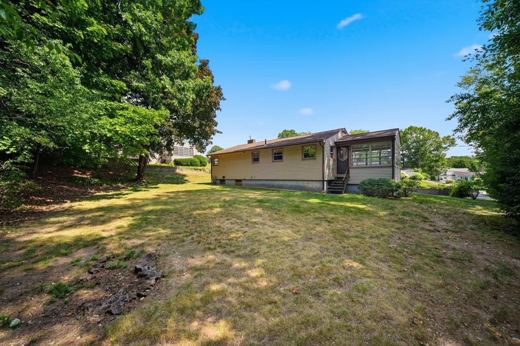 19 Daley Ave, Methuen MA 01844 photo 35