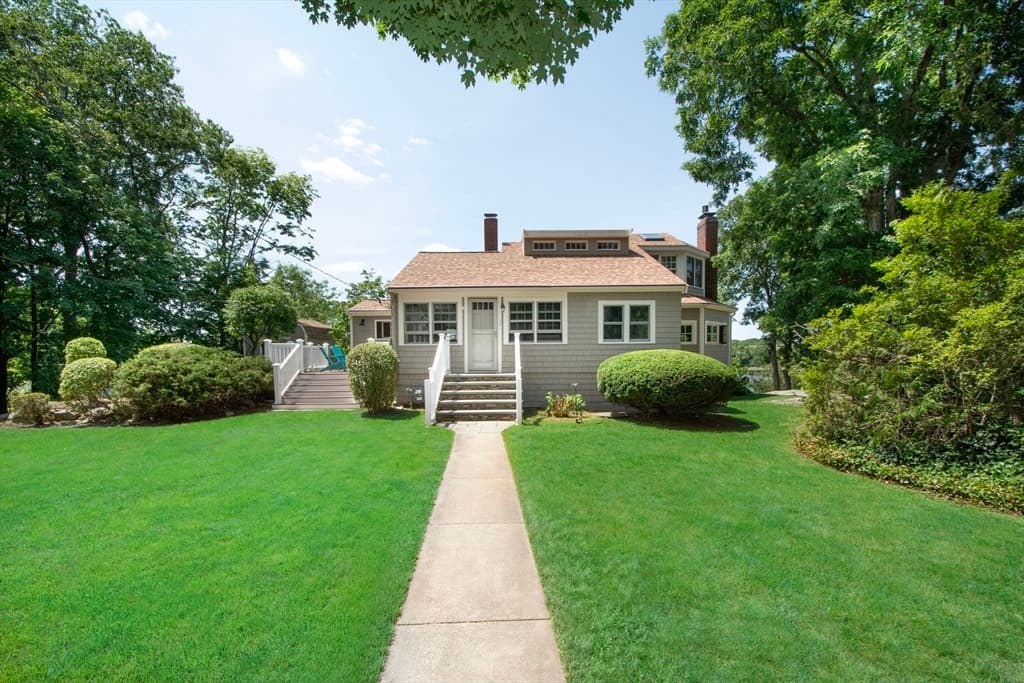 36 Bonnie Brier Circle, Hingham MA 02043