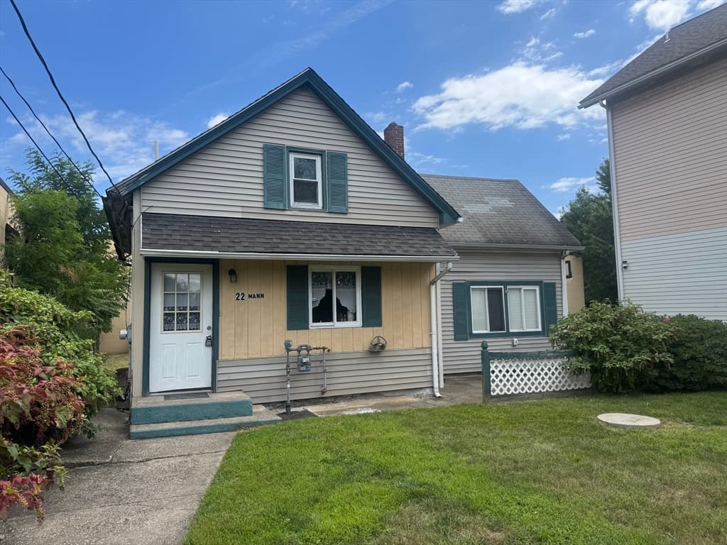22 Mann Street, Attleboro MA 02703 photo 2