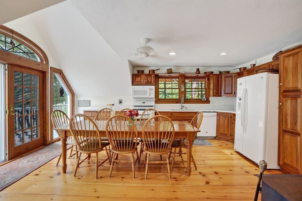 9 Codman Spring Road, Edgartown MA 02539 photo 5