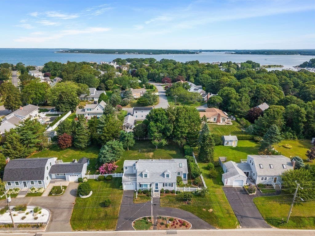 309 Wild Harbor Road, Falmouth MA 02556 photo 2