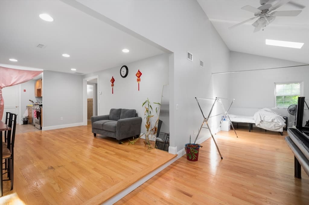 285 Winthrop Street, Rehoboth MA 02769 photo 7