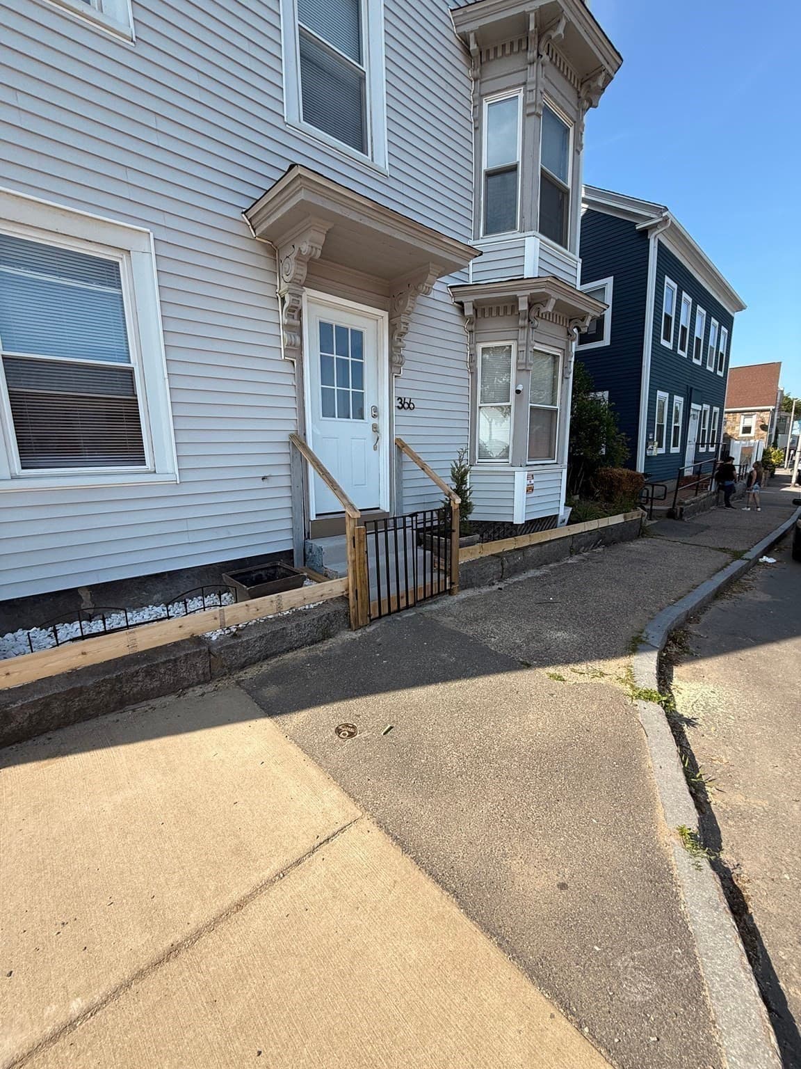 3 Family at 366 Main St, Gloucester MA 01930, Gloucester, photo 18 of 21