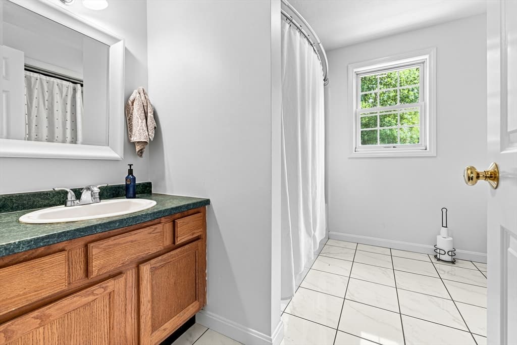 21 Forestview Dr, Fairhaven MA 02719 photo 26