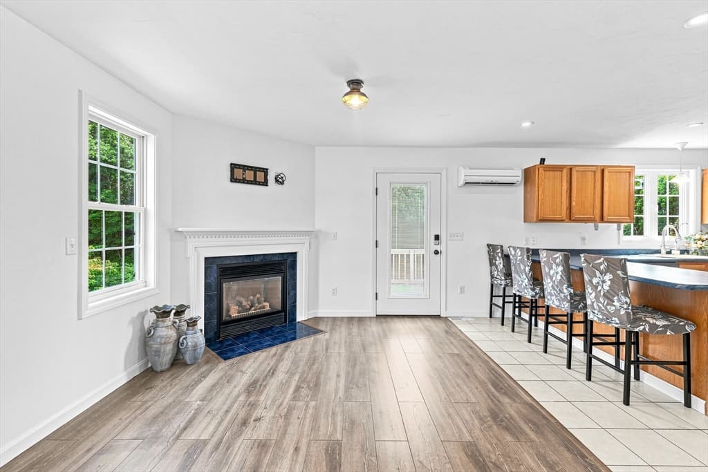 21 Forestview Dr, Fairhaven MA 02719 photo 8