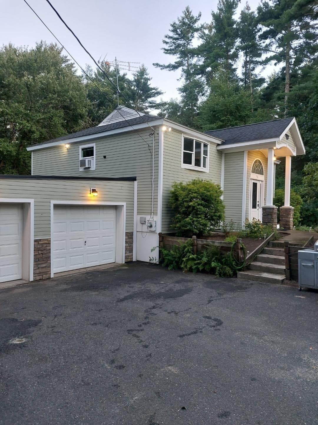 Single Family Residence at 511 Michael Sears Rd, Belchertown MA 01007, Belchertown, photo 33 of 35