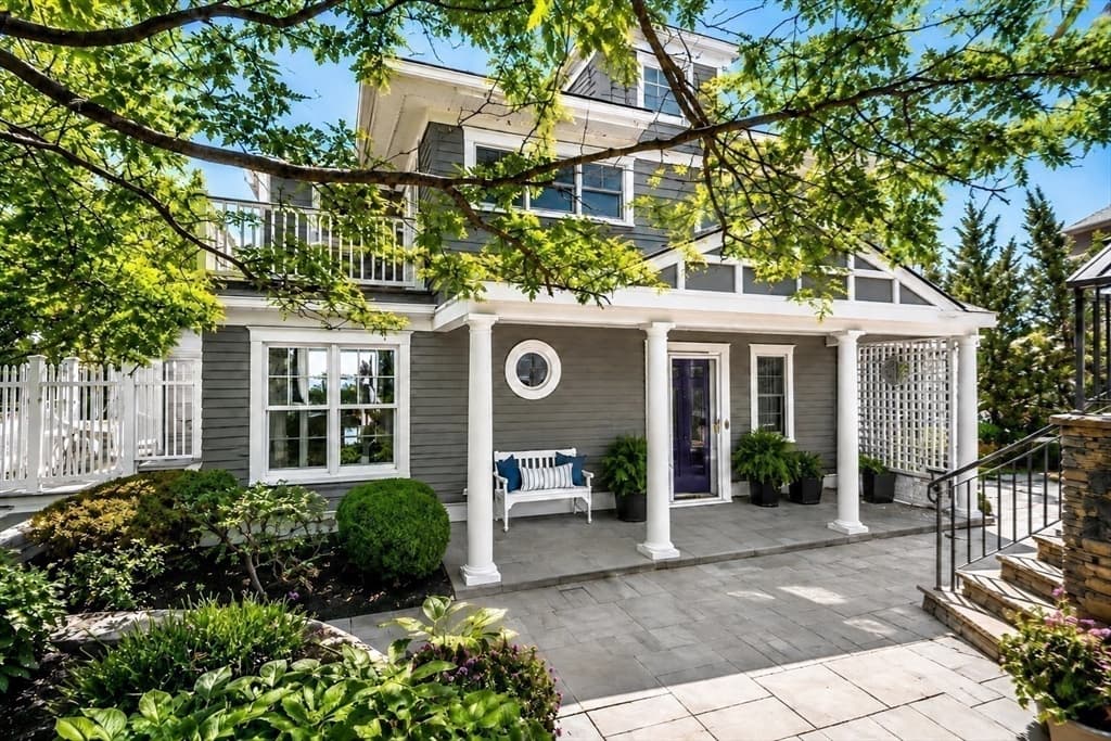 105 Little Nahant Road, Nahant MA 01908