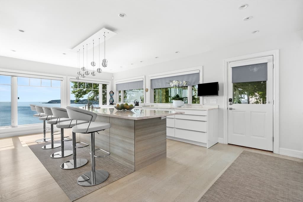 Single Family Residence at 105 Little Nahant Road, Nahant MA 01908, photo 8 of 42