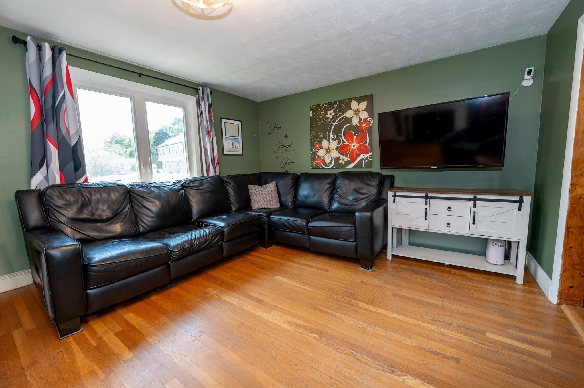Single Family Residence at 55 Westdale Rd, Westwood MA 02090, Westwood, photo 5 of 20