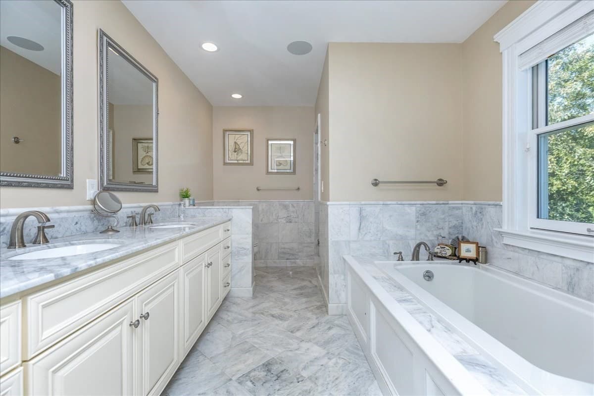 Condominium at 58 River St # 1, Danvers MA 01923, Danvers, photo 7 of 41