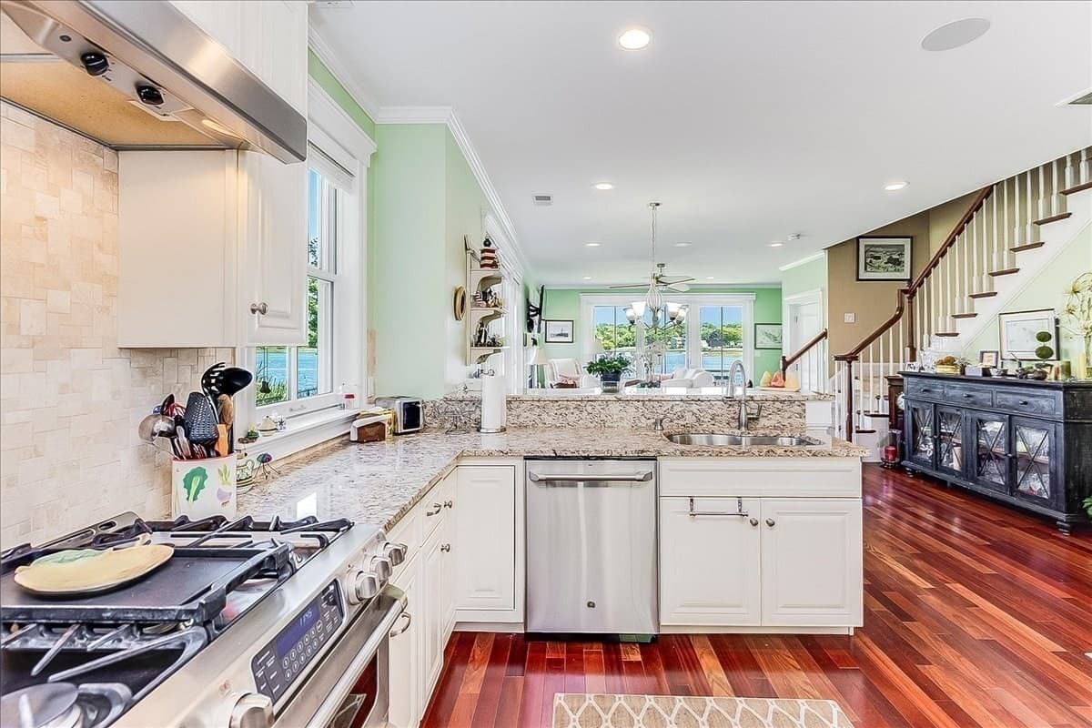 Condominium at 58 River St # 1, Danvers MA 01923, Danvers, photo 4 of 41