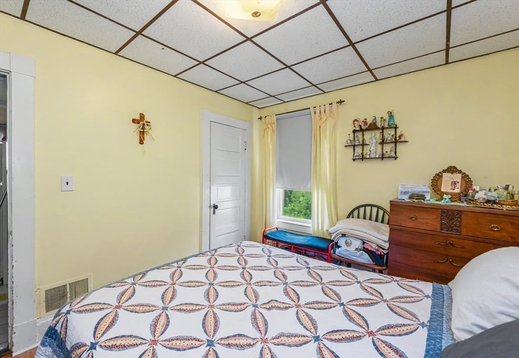 256 University Ave, Lowell MA 01854 photo 16