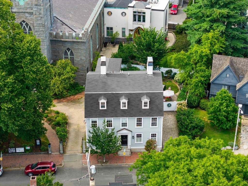 314 Essex St, Salem MA 01970 photo 2