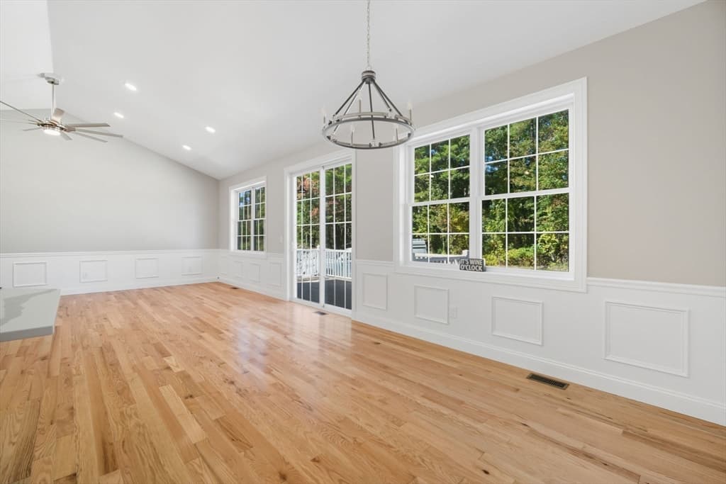 31 High Bluff, Belchertown MA 01007 photo 11