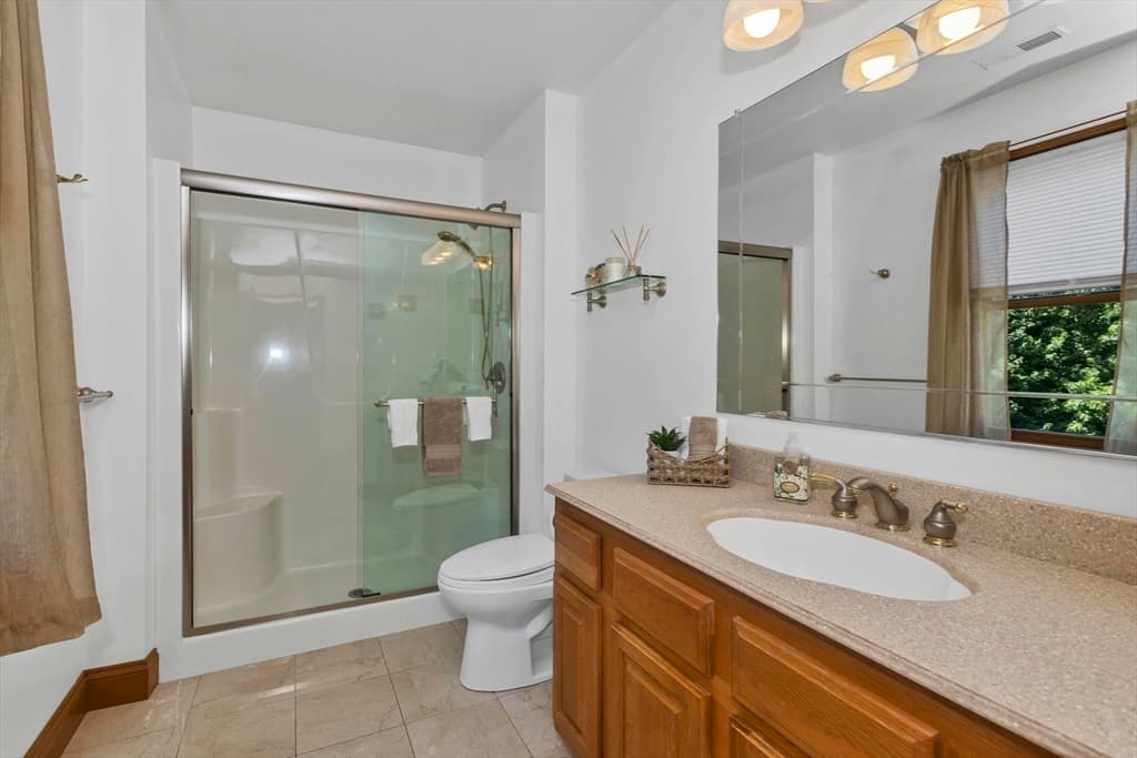 27 Landing Dr, Chicopee MA 01020 photo 19