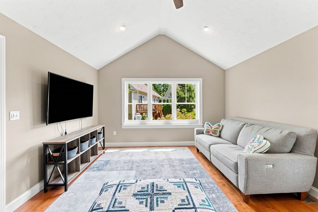 65 Virginia Dr # 65, Leicester MA 01542 photo 7
