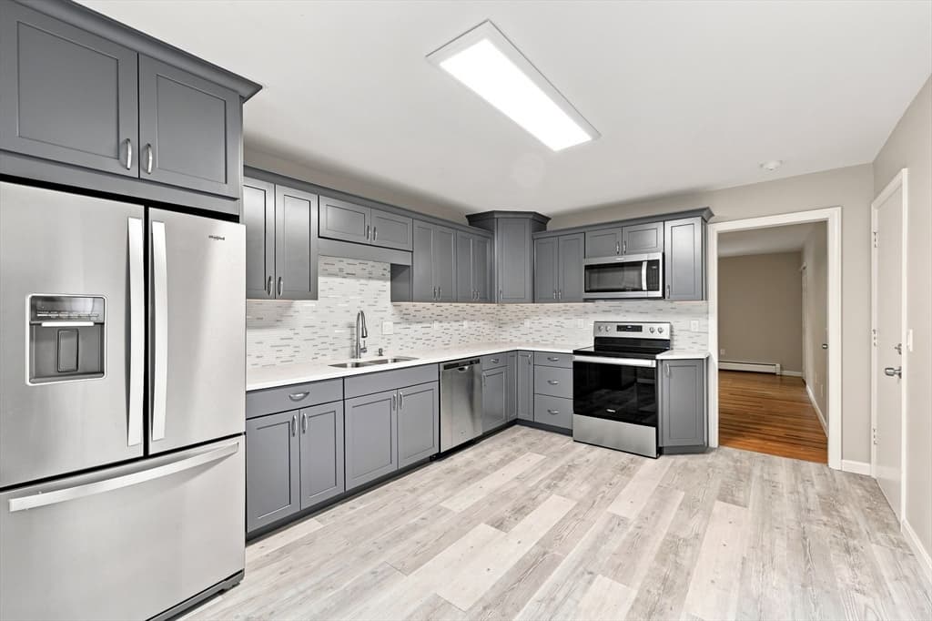 90 Colonial Cir # C, Chicopee MA 01020 photo 6