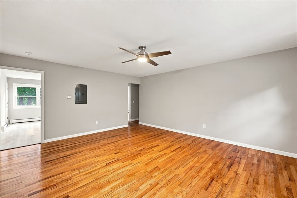 90 Colonial Cir # C, Chicopee MA 01020 photo 9