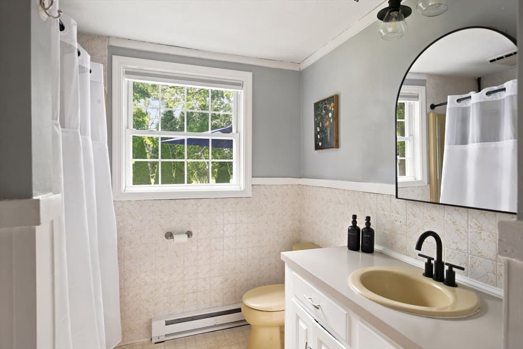 19 Sawdy Pond Avenue, Tiverton RI 02878 photo 20