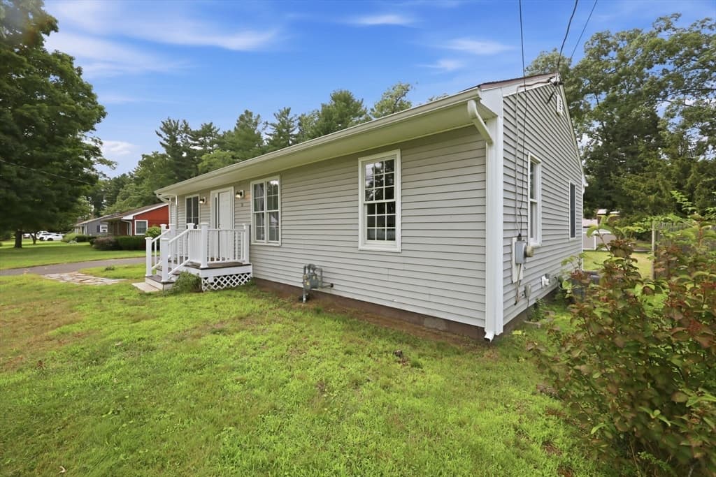 54 Beverly Dr, Westfield MA 01085 photo 31