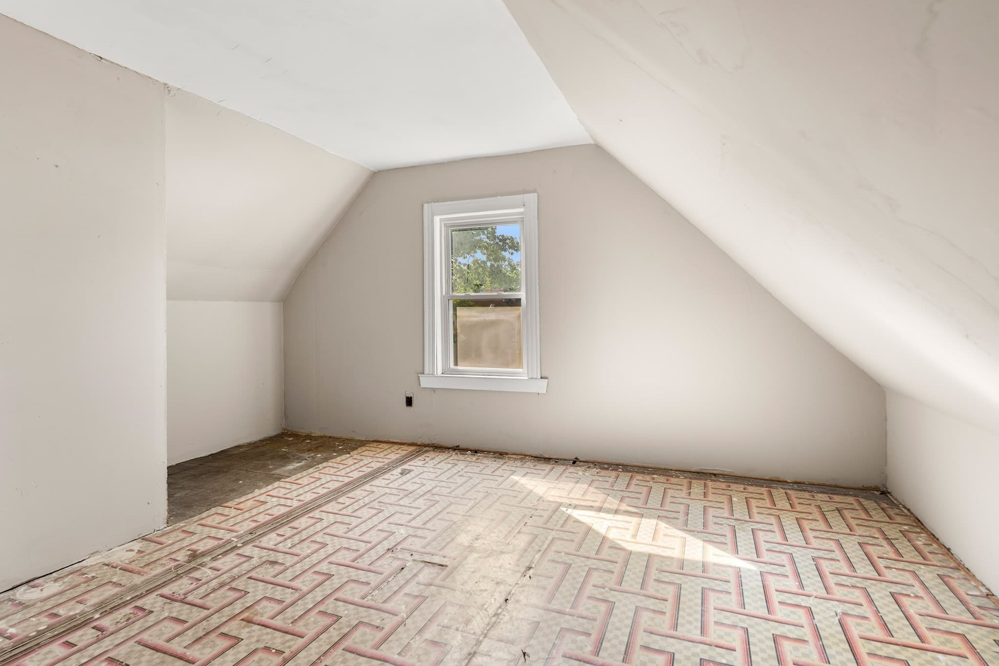 Single Family Residence at 54 Tonawanda St, Boston MA 02124, Boston, photo 27 of 34