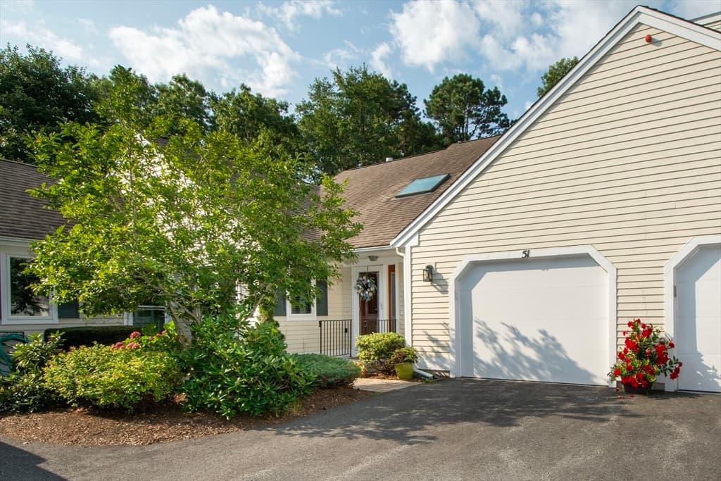 51 Portside Dr # 51, Mashpee MA 02649 photo 2