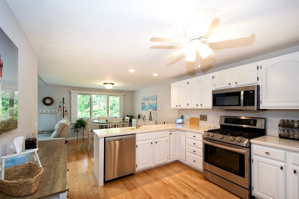 51 Portside Dr # 51, Mashpee MA 02649 photo 10
