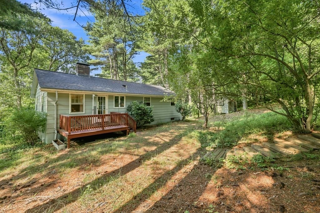 93 Leno Rd, Holland MA 01521 photo 2