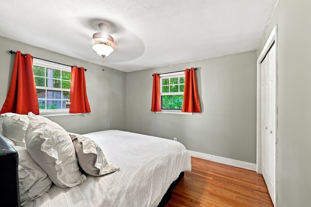 93 Leno Rd, Holland MA 01521 photo 13