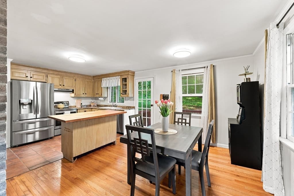 93 Leno Rd, Holland MA 01521 photo 7