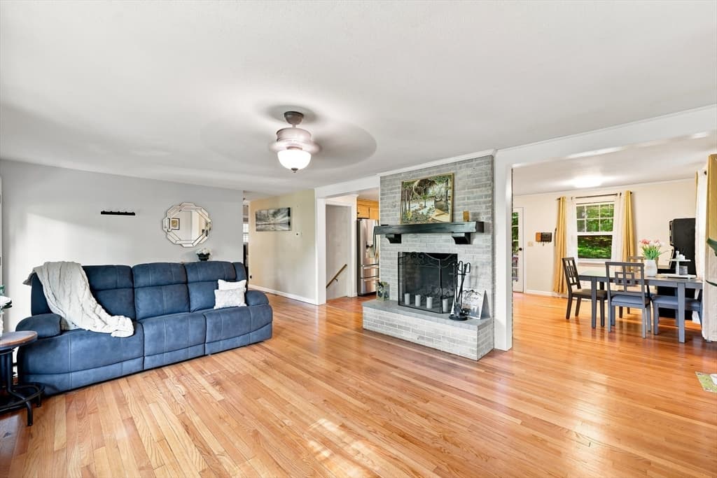 93 Leno Rd, Holland MA 01521 photo 9