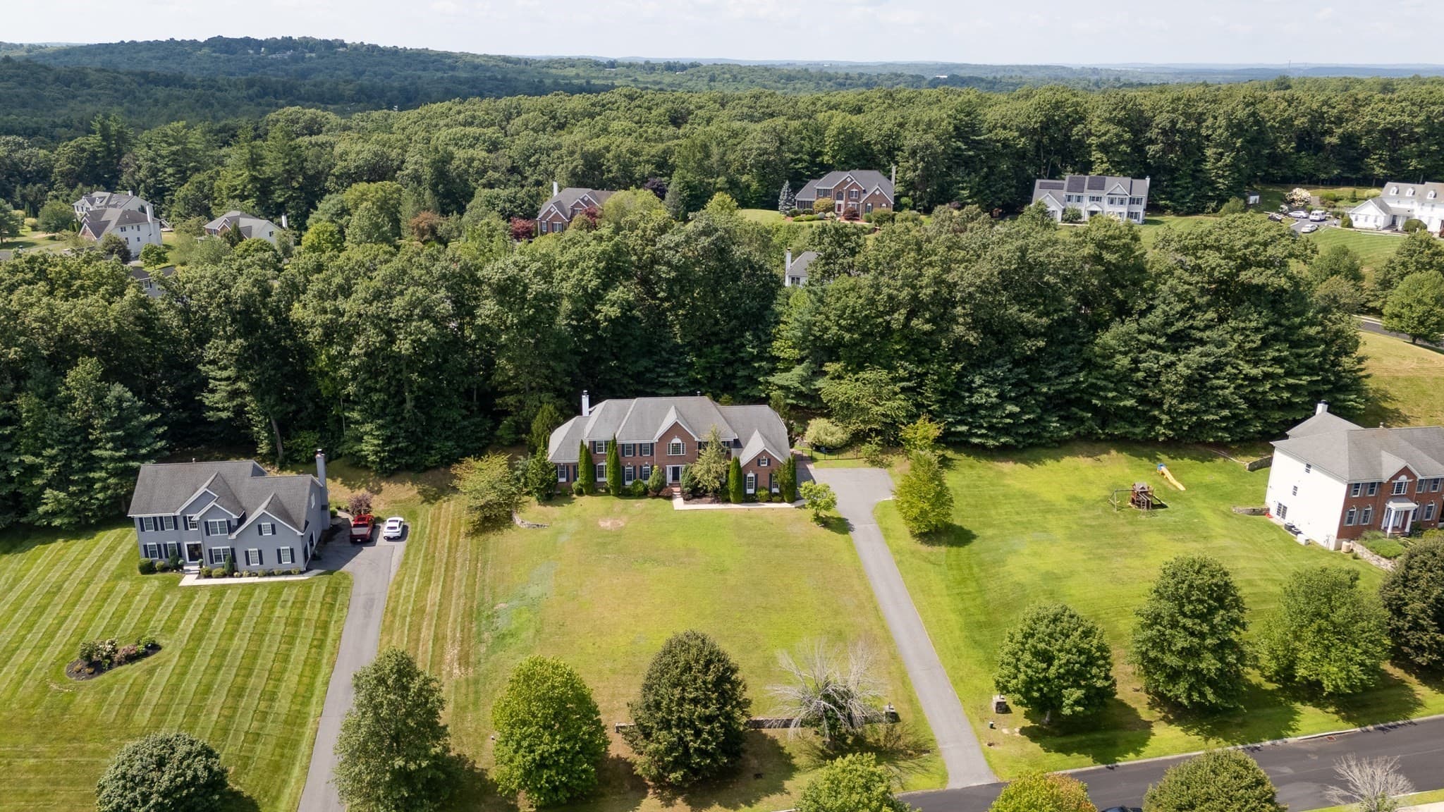 Single Family Residence at 18 Valley View Dr, Grafton MA 01536, Grafton, photo 32 of 37