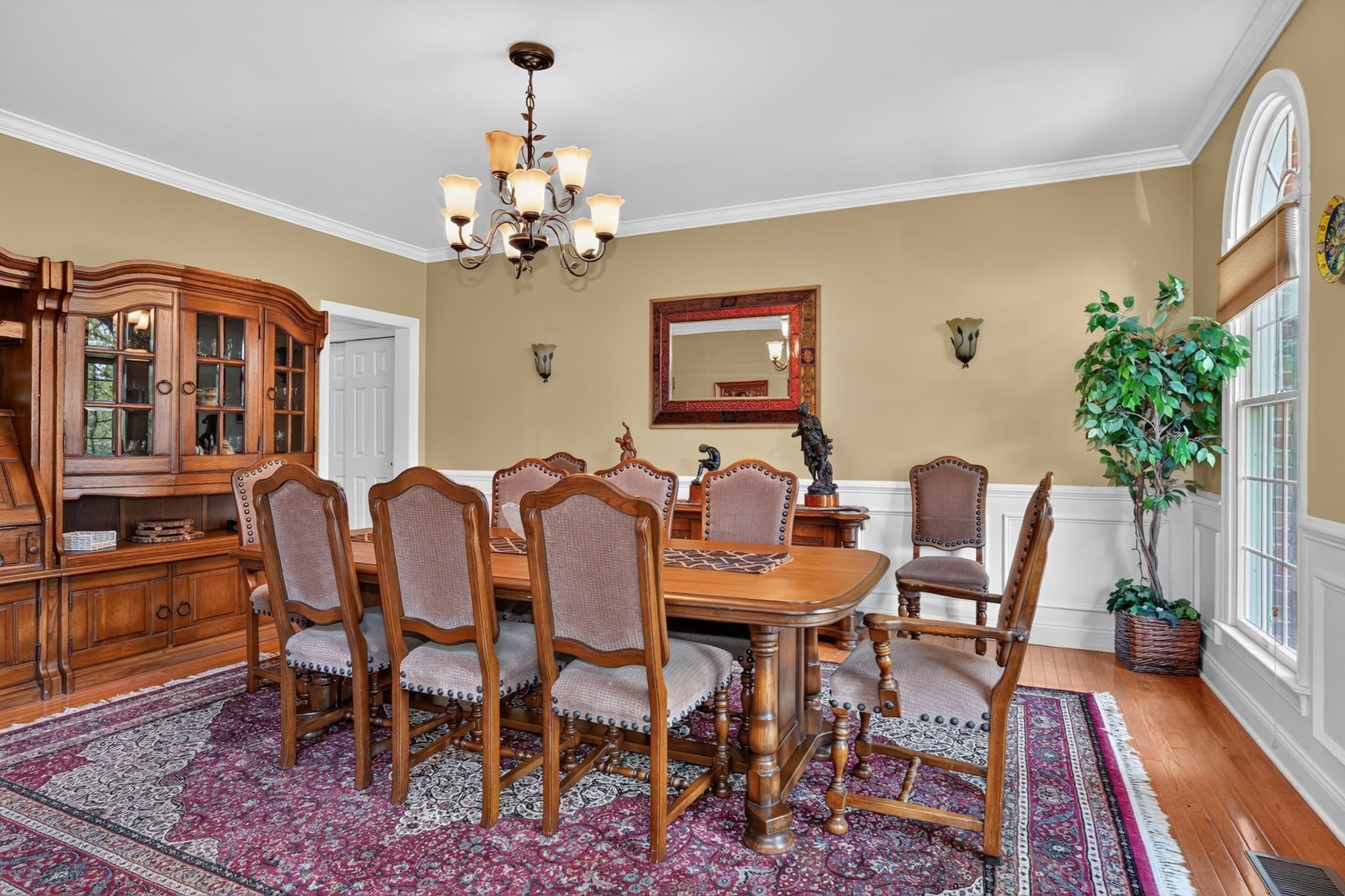 Single Family Residence at 18 Valley View Dr, Grafton MA 01536, Grafton, photo 9 of 37
