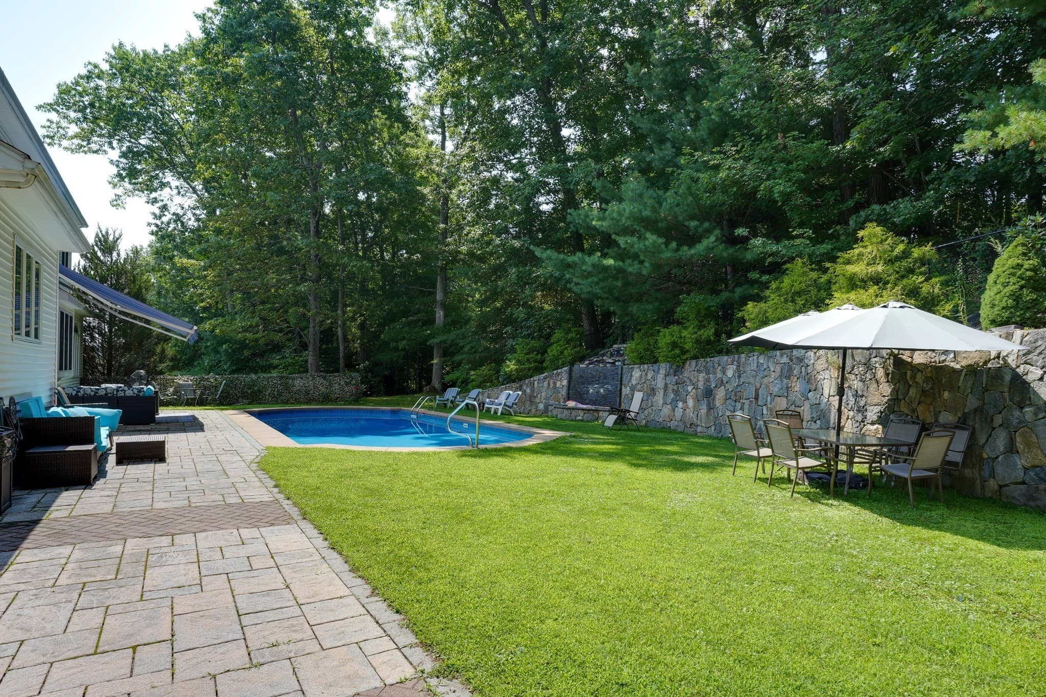 Single Family Residence at 18 Valley View Dr, Grafton MA 01536, Grafton, photo 30 of 37