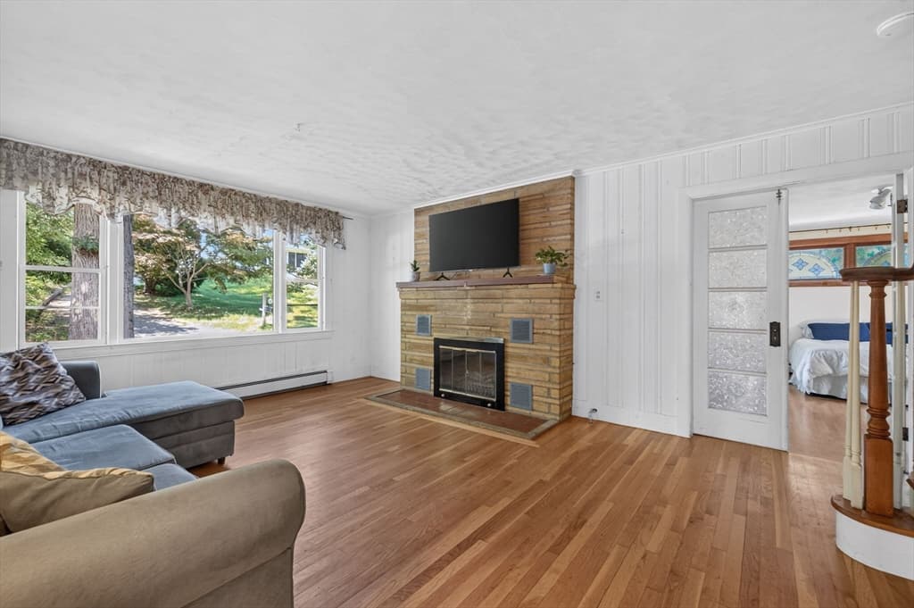 40 Oak St, Bellingham MA 02019 photo 13