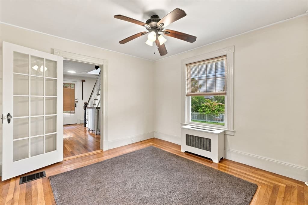 15 Hampstead St, Lowell MA 01852 photo 32
