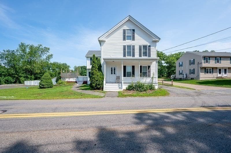 Multi Family at 25 East St, Grafton MA 01536, Grafton, photo 11 of 42
