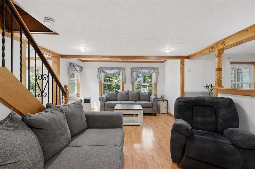 20 S Shore Rd, Westminster MA 01473 photo 5