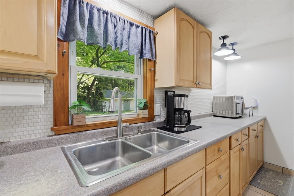 20 S Shore Rd, Westminster MA 01473 photo 11