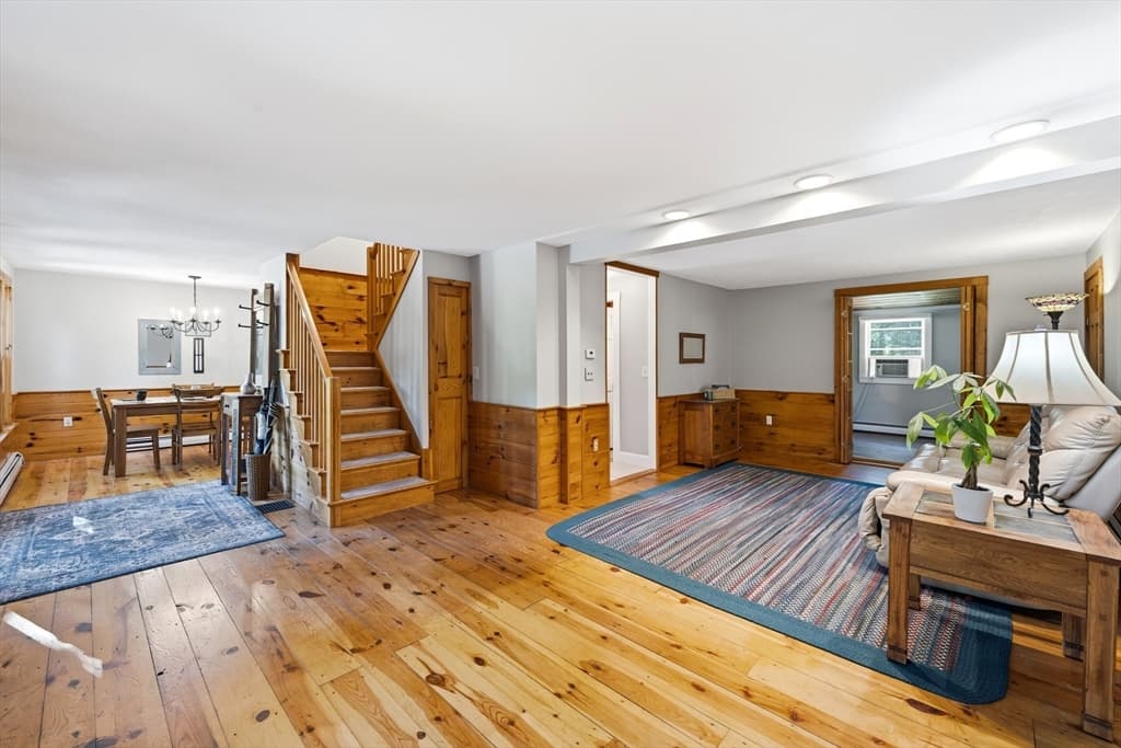 2346 Main St, Lancaster MA 01523 photo 7