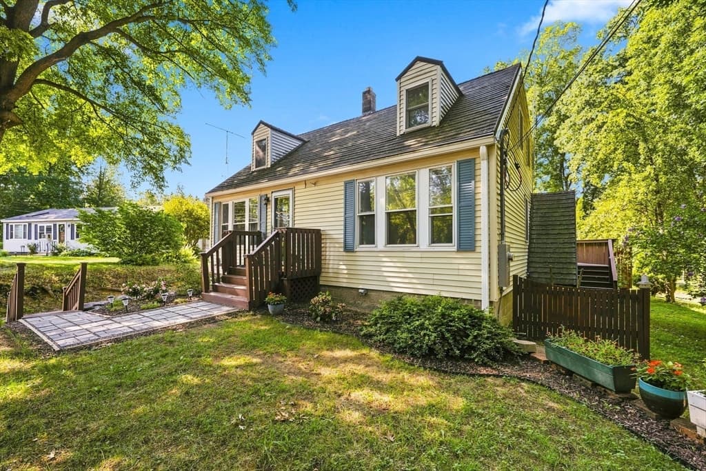 2346 Main St, Lancaster MA 01523 photo 3