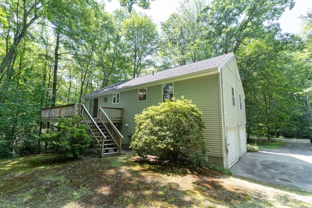 611 Henshaw St, Leicester MA 01542 photo 36