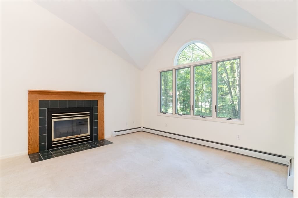 611 Henshaw St, Leicester MA 01542 photo 11